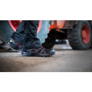 Zaštitne cipele Haix BLACK EAGLE SAFETY 40.1 Low - black/red - OUTLET